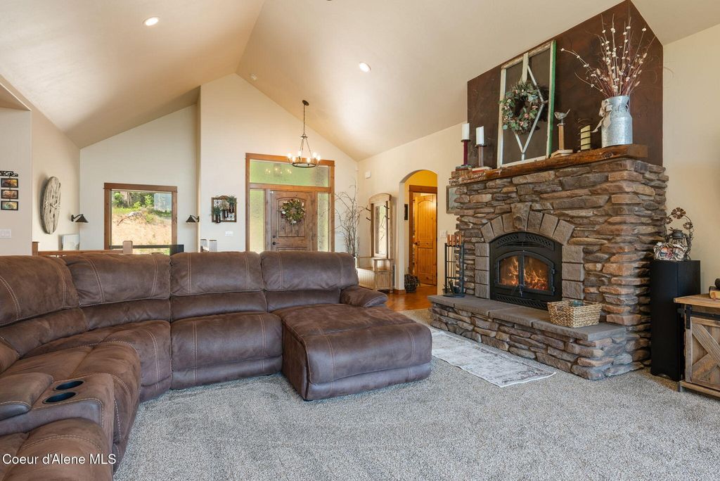 17378 N FREDDI RD, Rathdrum, ID 83858 photo 6