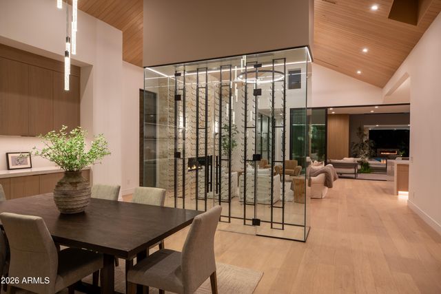 4704 N 40TH Place, Phoenix, AZ 85018