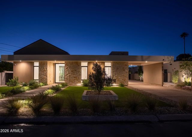 4704 N 40TH Place, Phoenix, AZ 85018