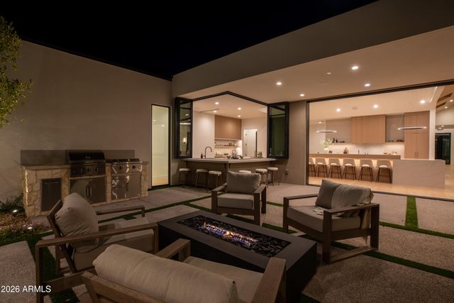 4704 N 40TH Place, Phoenix, AZ 85018