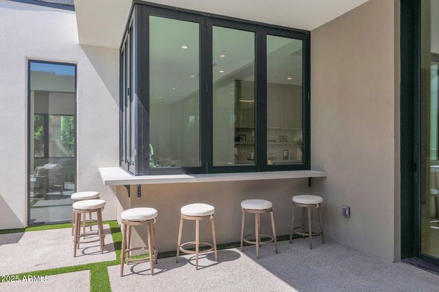 4704 N 40TH Place, Phoenix, AZ 85018