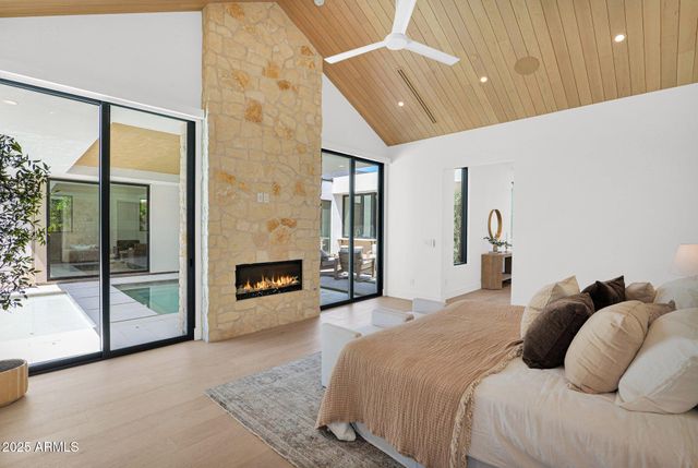 4704 N 40TH Place, Phoenix, AZ 85018