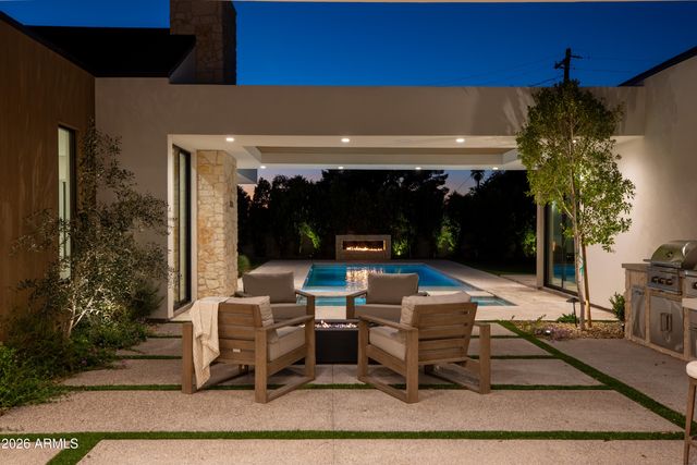 4704 N 40TH Place, Phoenix, AZ 85018