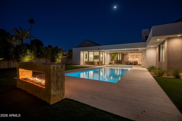 4704 N 40TH Place, Phoenix, AZ 85018