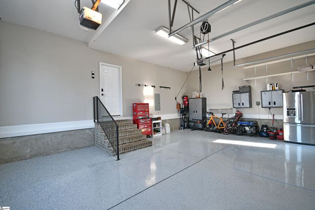 125 Walnut Creek Way, Greenville, SC 29611