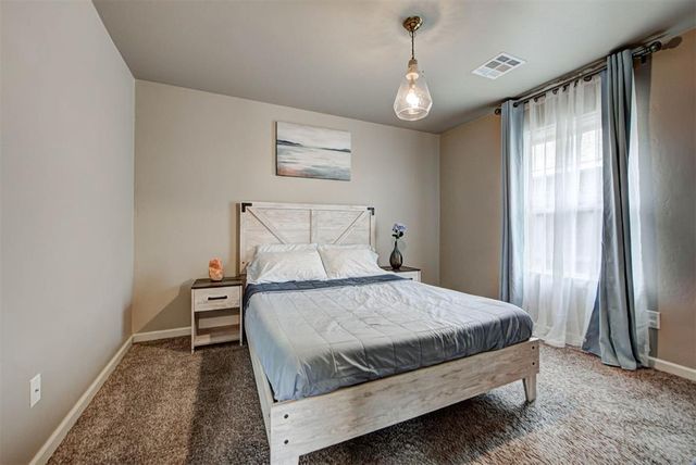 11017 NW 20th Street, Yukon, OK 73099