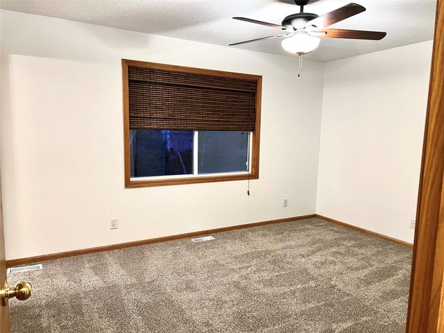 1016 SE 5th Street, Grimes, IA 50111