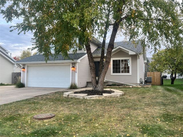 1016 SE 5th Street, Grimes, IA 50111