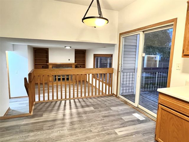 1016 SE 5th Street, Grimes, IA 50111