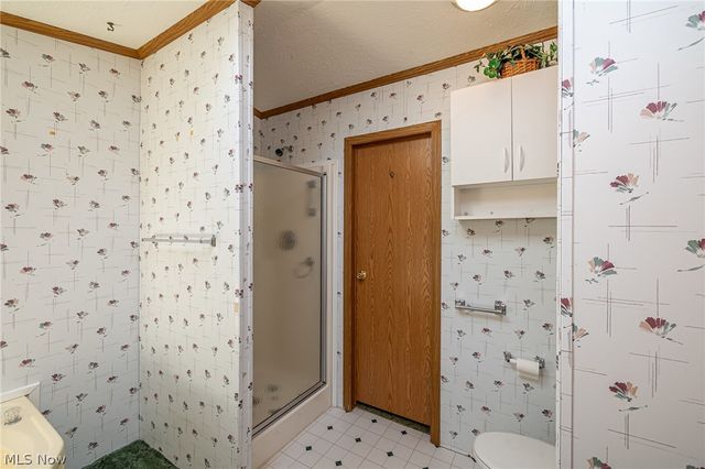 9 Overland Drive, Olmsted Twp, OH 44138