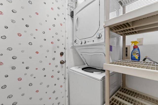 6371 Kings Gate Circle, Delray Beach, FL 33484