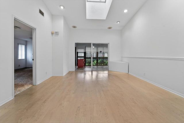 6371 Kings Gate Circle, Delray Beach, FL 33484