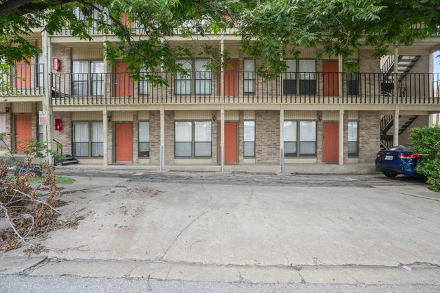 3000 Guadalupe ST 102, Austin, TX 78705