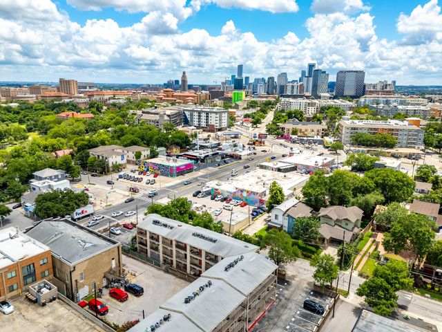 3000 Guadalupe ST 102, Austin, TX 78705