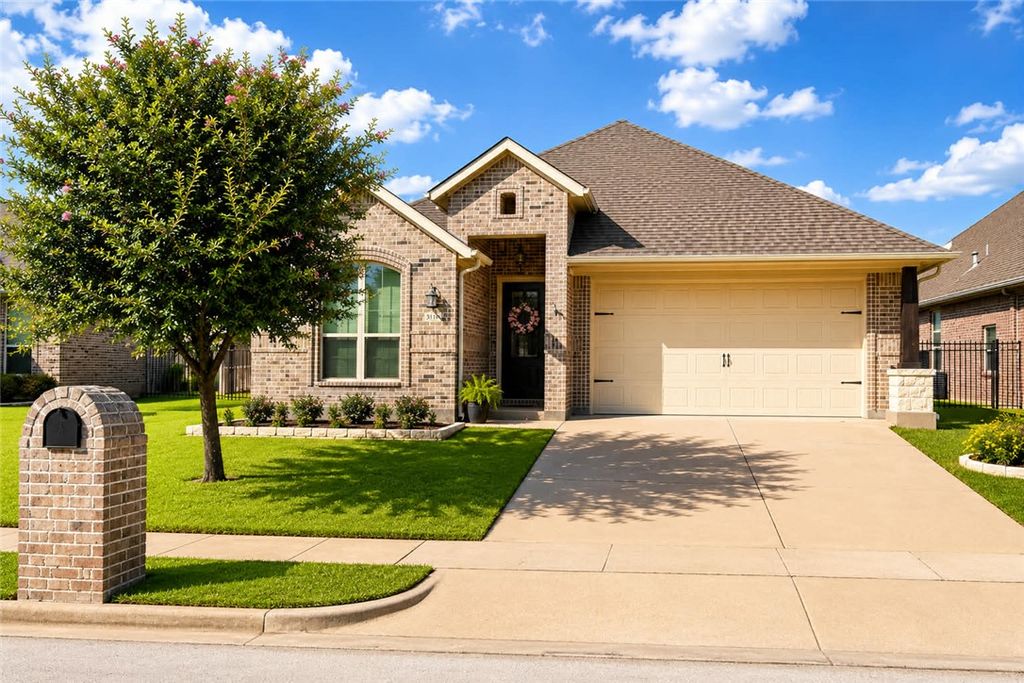 3118 Peterson Way, Bryan, TX 77802