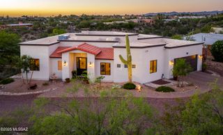 5702 N Lady Lane, Tucson, AZ 85704