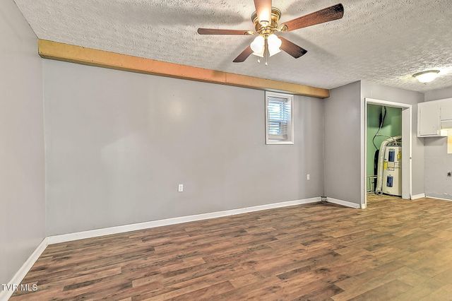 488 Rainbow Circle, Kingsport, TN 37660