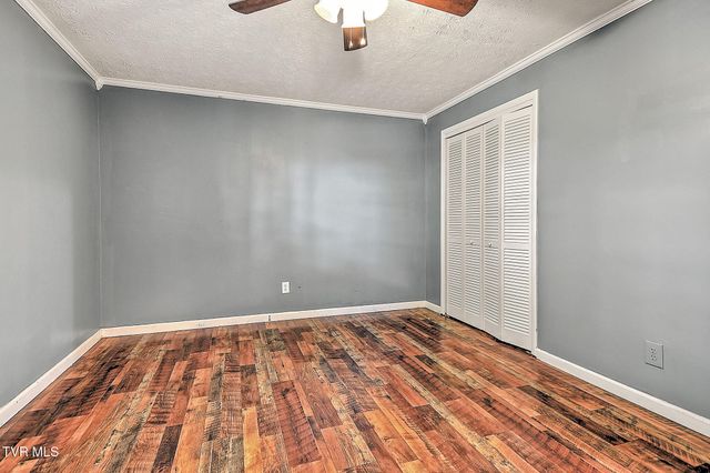 488 Rainbow Circle, Kingsport, TN 37660