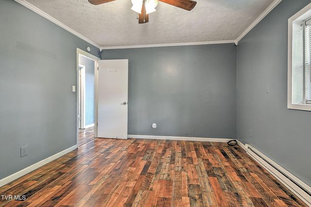 488 Rainbow Circle, Kingsport, TN 37660