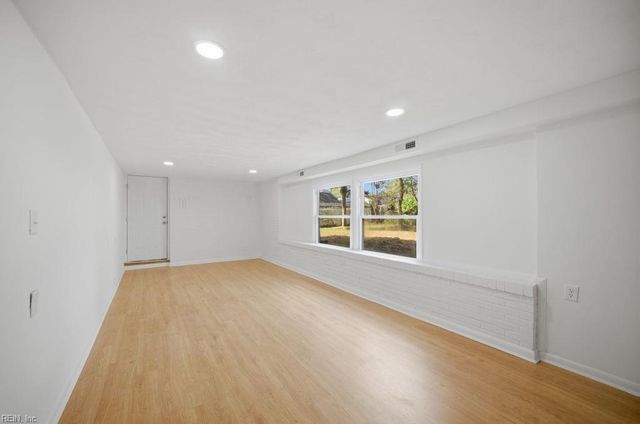 7413 Patrician RD, Norfolk, VA 23518