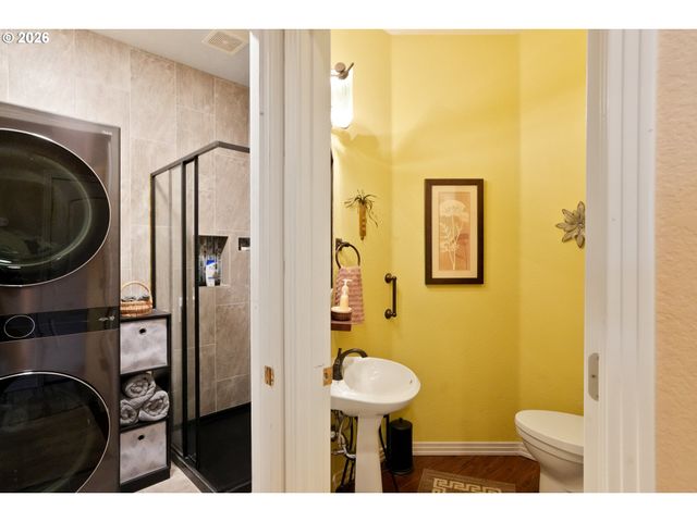 1654 PELICAN Ct, Salem, OR 97304