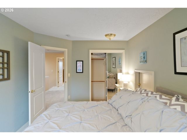 1654 PELICAN Ct, Salem, OR 97304