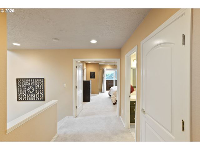 1654 PELICAN Ct, Salem, OR 97304