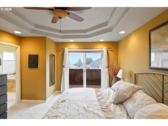 1654 PELICAN Ct, Salem, OR 97304