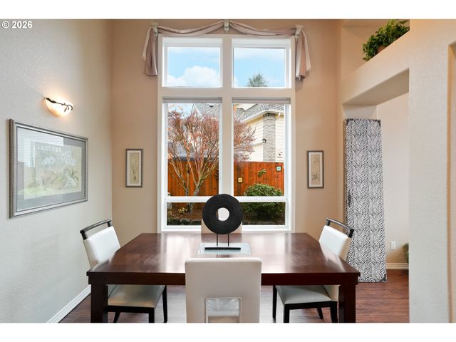 1654 PELICAN Ct, Salem, OR 97304