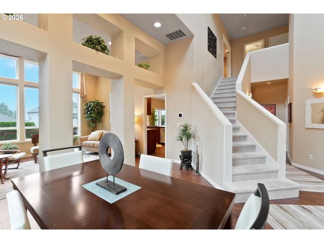 1654 PELICAN Ct, Salem, OR 97304