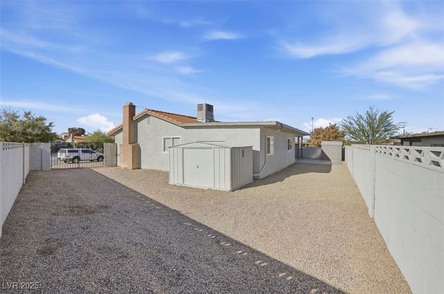 340 Tangerine Court, Henderson, NV 89015