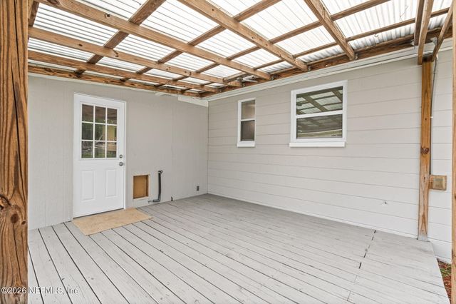 215 HILLTOP Drive, Orange Park, FL 32073