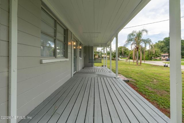 215 HILLTOP Drive, Orange Park, FL 32073