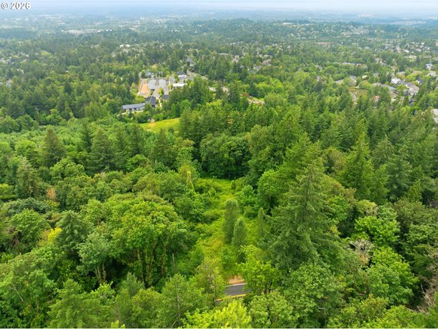 875 Nw SKYLINE Blvd, Portland, OR 97229