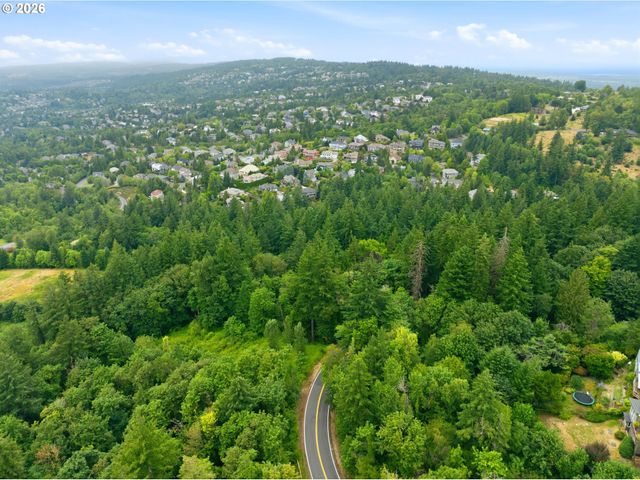 875 Nw SKYLINE Blvd, Portland, OR 97229