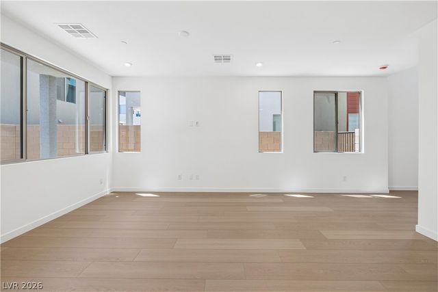 4285 Park Edge Court, Las Vegas, NV 89141