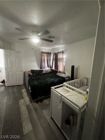 554 Roxella Lane B, Las Vegas, NV 89110