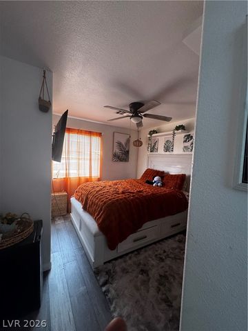 554 Roxella Lane B, Las Vegas, NV 89110