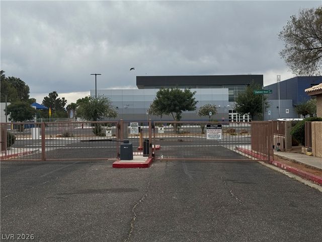 554 Roxella Lane B, Las Vegas, NV 89110