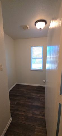 629 Dorchester Lane, Mansfield, TX 76063