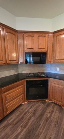 629 Dorchester Lane, Mansfield, TX 76063