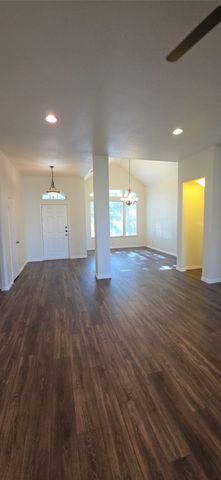 629 Dorchester Lane, Mansfield, TX 76063