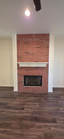 629 Dorchester Lane, Mansfield, TX 76063