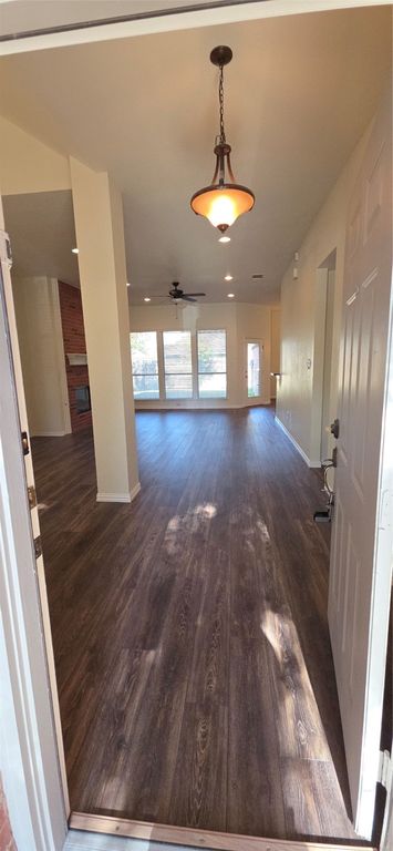 629 Dorchester Lane, Mansfield, TX 76063