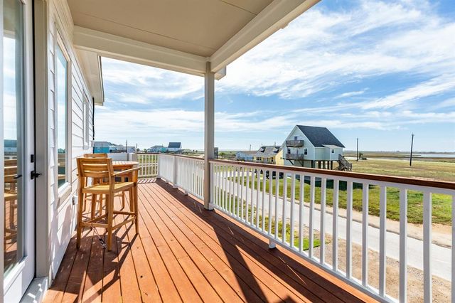 13028 Jean Lafitte Drive, Freeport, TX 77541
