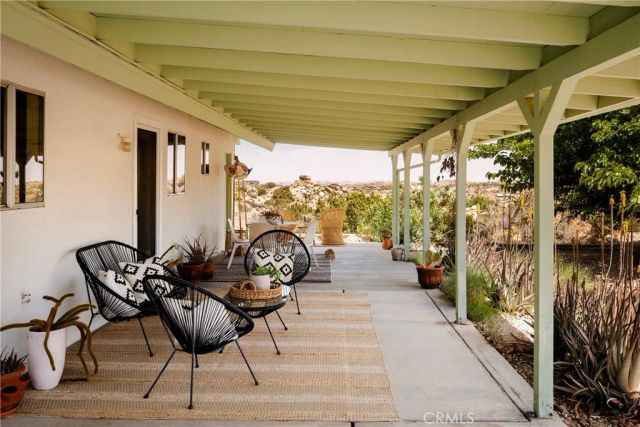 5887 Deerhurst, Yucca Valley, CA 92284