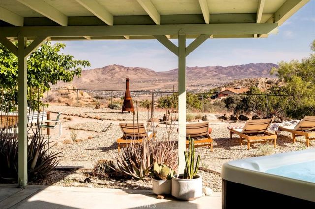 5887 Deerhurst, Yucca Valley, CA 92284