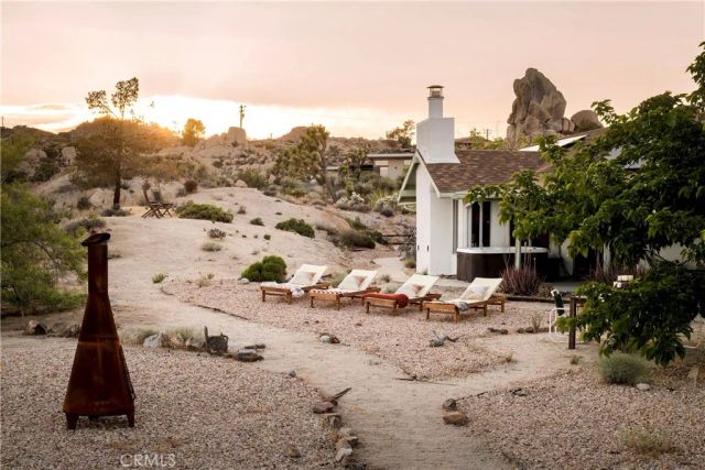 5887 Deerhurst, Yucca Valley, CA 92284