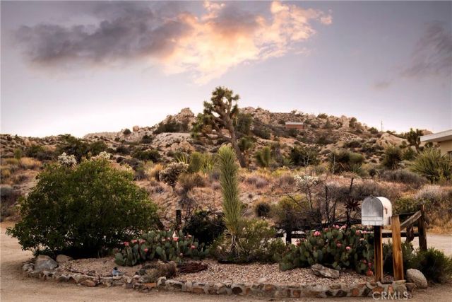 5887 Deerhurst, Yucca Valley, CA 92284
