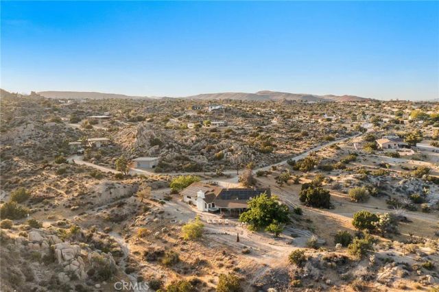 5887 Deerhurst, Yucca Valley, CA 92284